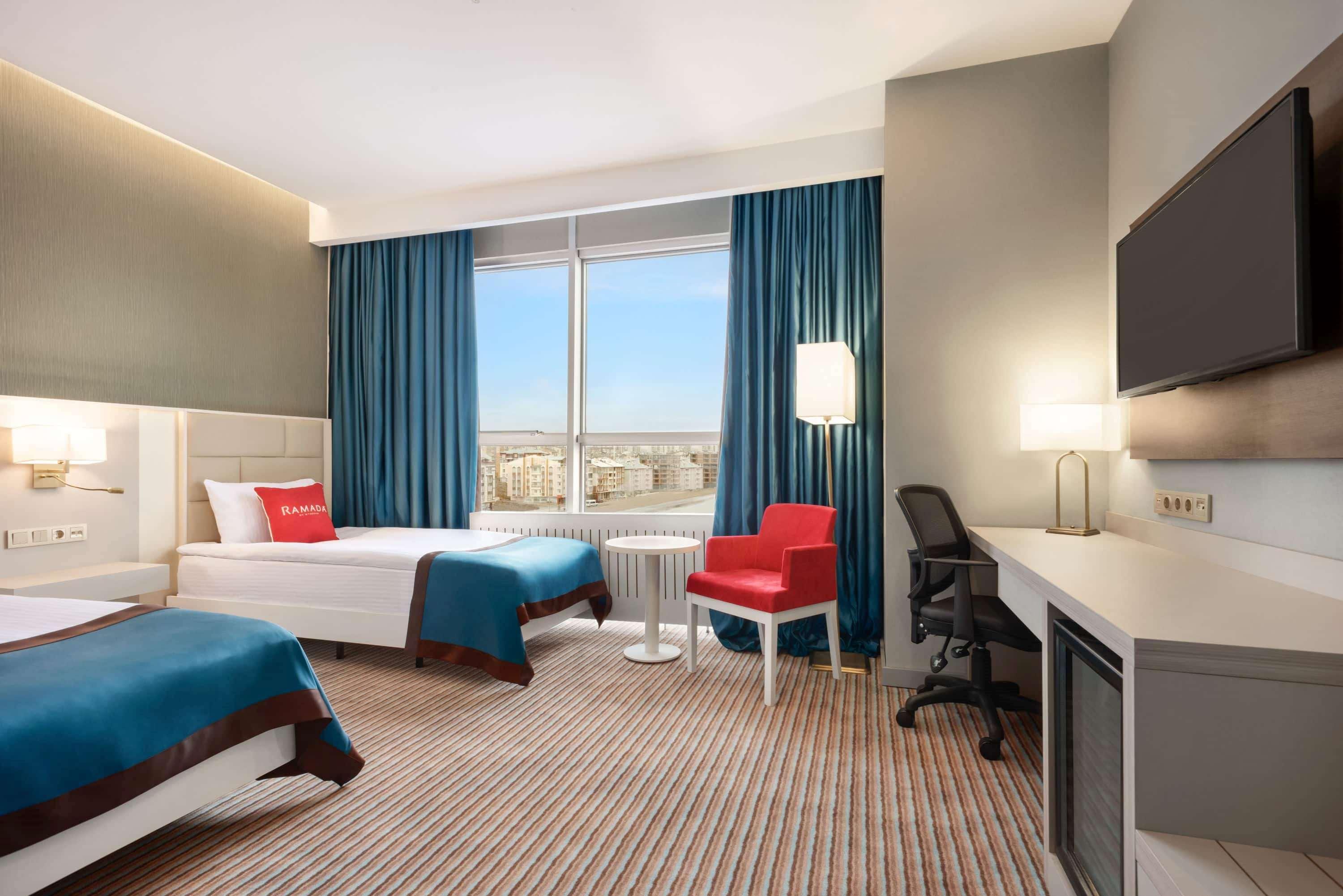 Hotel Ramada By Wyndham Sivas Zewnętrze zdjęcie